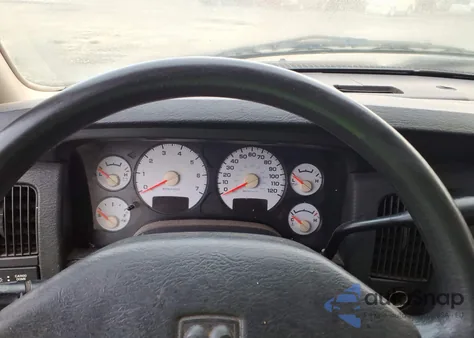 2003 Dodge Ram 1500 Slt/Laramie/St z USA, uszkodzony, nr VIN 1D7HA18D23S282024